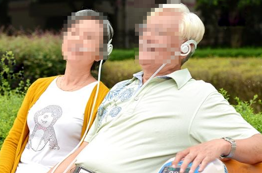 <b> 规范的长期氧疗可以延长慢阻肺患者的寿命吗? </b> <b> 规范的长期氧疗可以延长慢阻肺患者的寿命吗? </b>